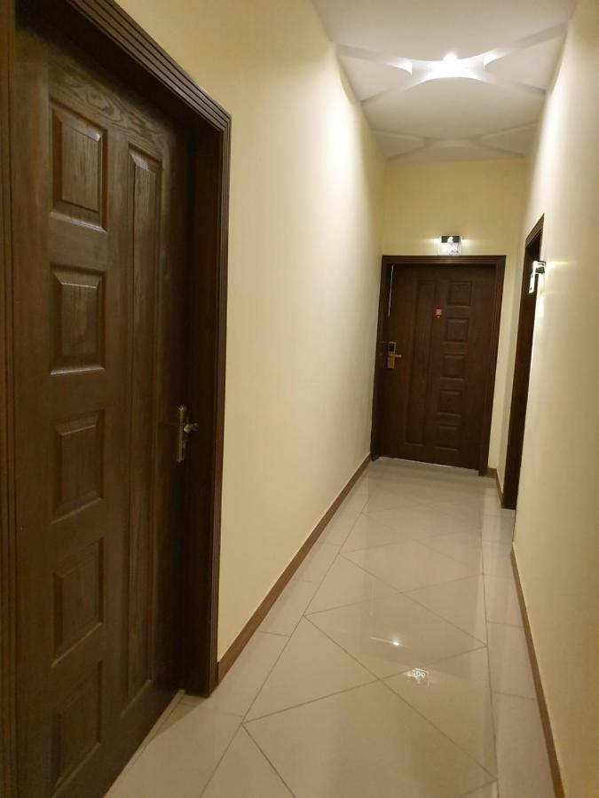 S Chalet Multan Exteriér fotografie